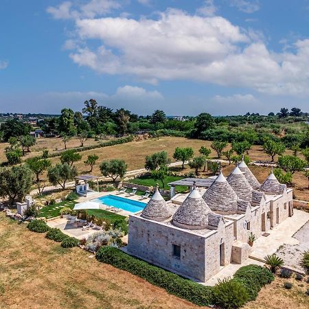 Trulli Gianpaolo - Luxury Villa Ostuni Bagian luar foto
