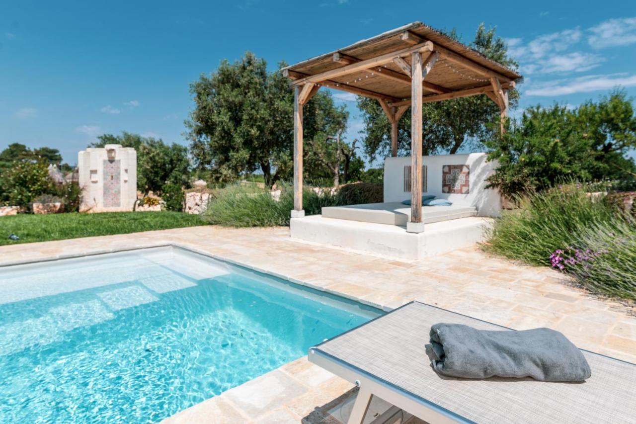 Trulli Gianpaolo - Luxury Villa Ostuni Bagian luar foto
