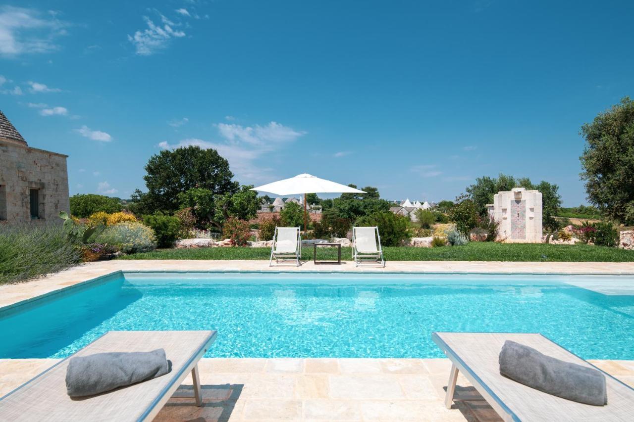 Trulli Gianpaolo - Luxury Villa Ostuni Bagian luar foto