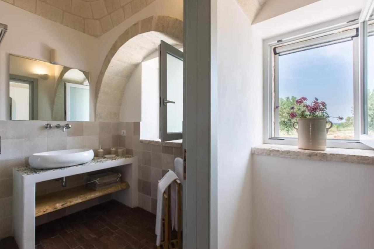 Trulli Gianpaolo - Luxury Villa Ostuni Bagian luar foto