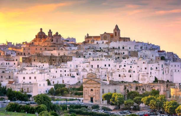 Trulli Gianpaolo - Luxury Villa Ostuni Bagian luar foto